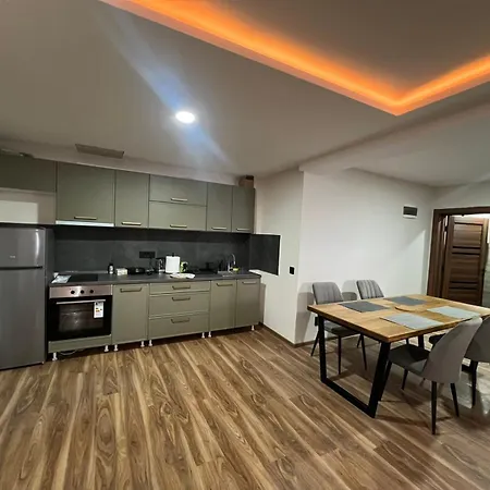Lux Pine House Apartment *
