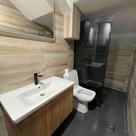 Lux Pine House Apartment *