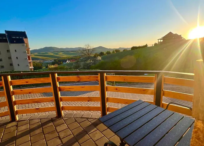 Lux Pine House زلاتيبور